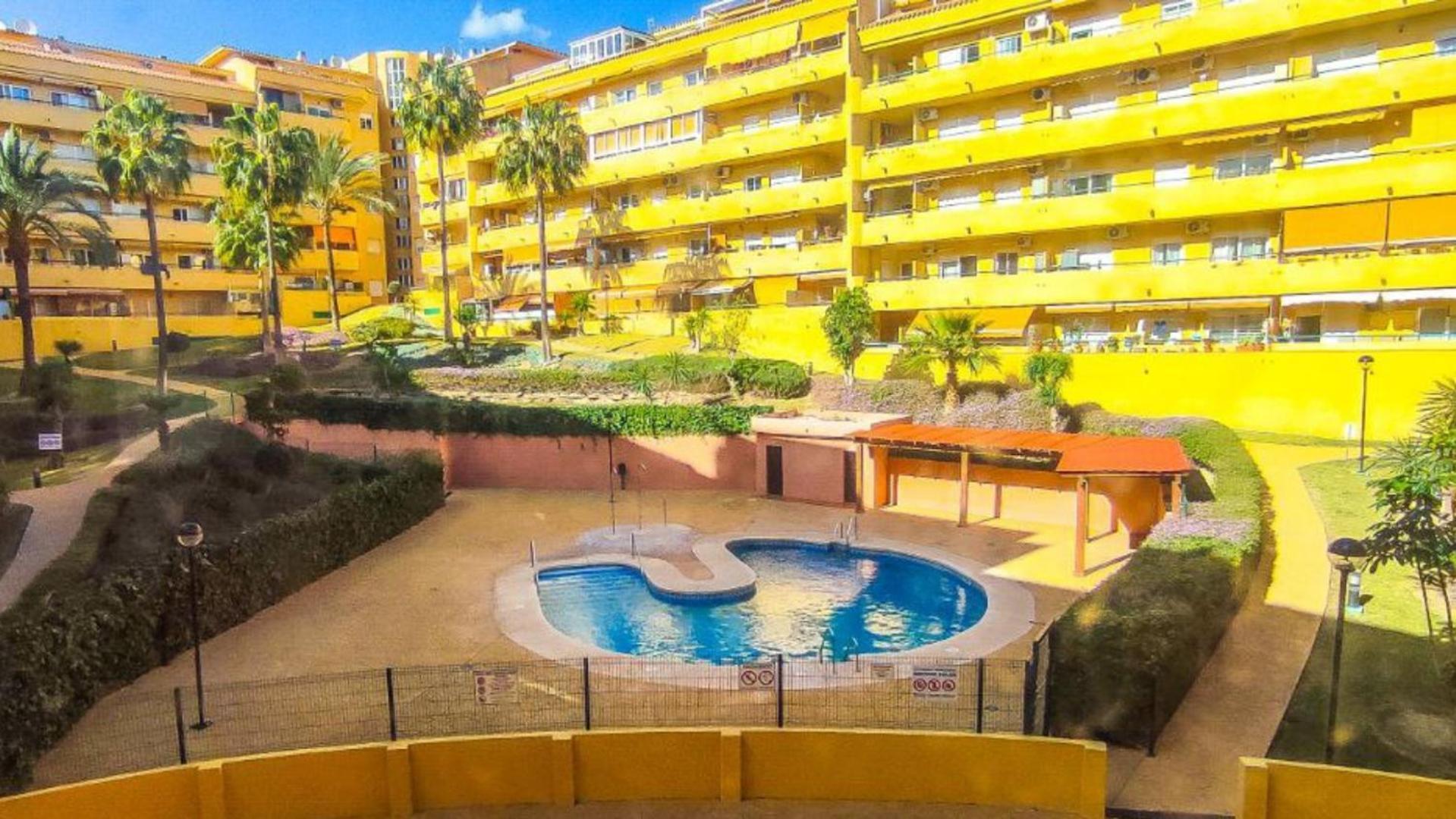 Apartamento Apartamento Con Patio Privado, Piscina Y Paz Fuengirola Exterior foto