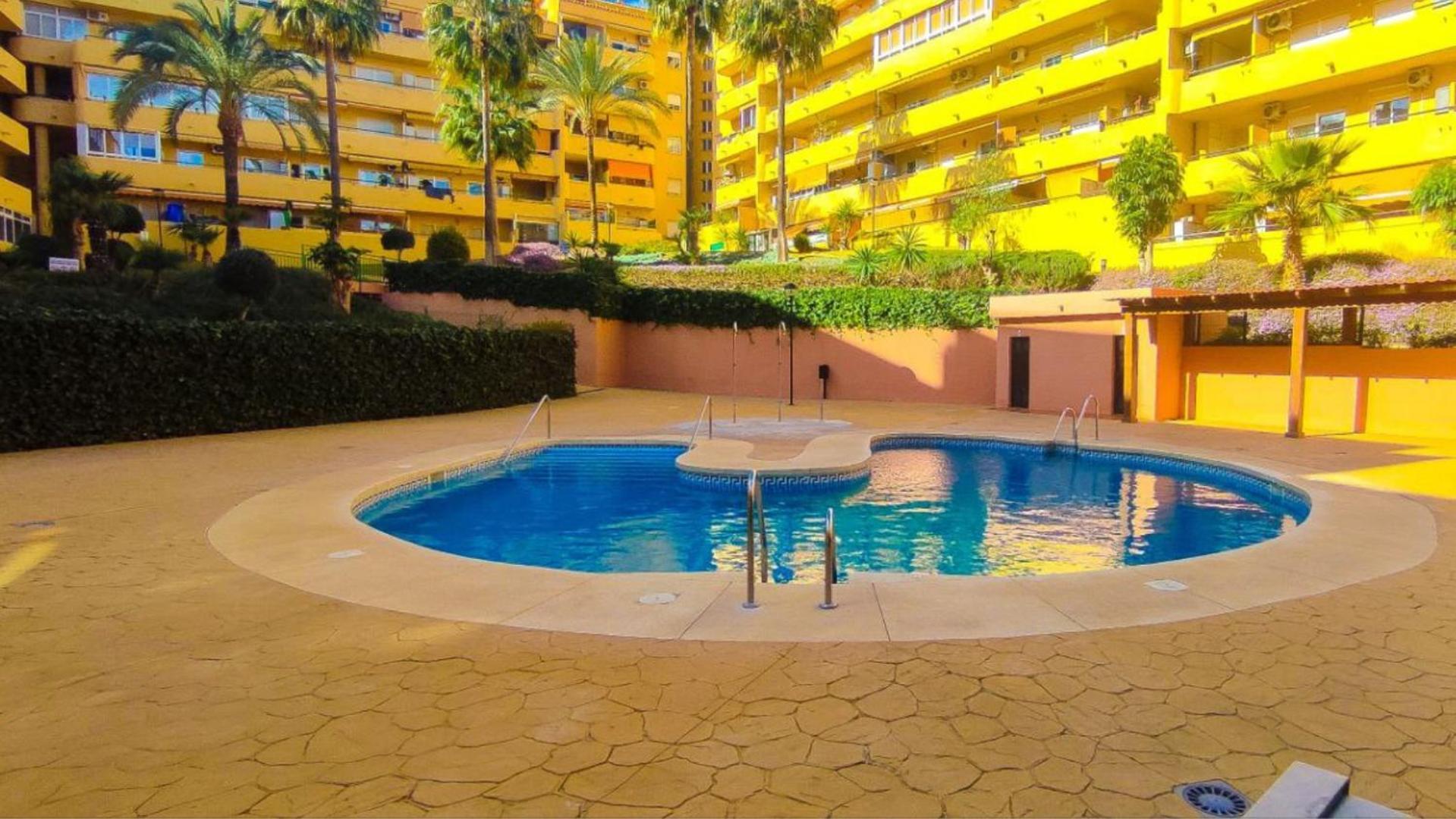 Apartamento Apartamento Con Patio Privado, Piscina Y Paz Fuengirola Exterior foto